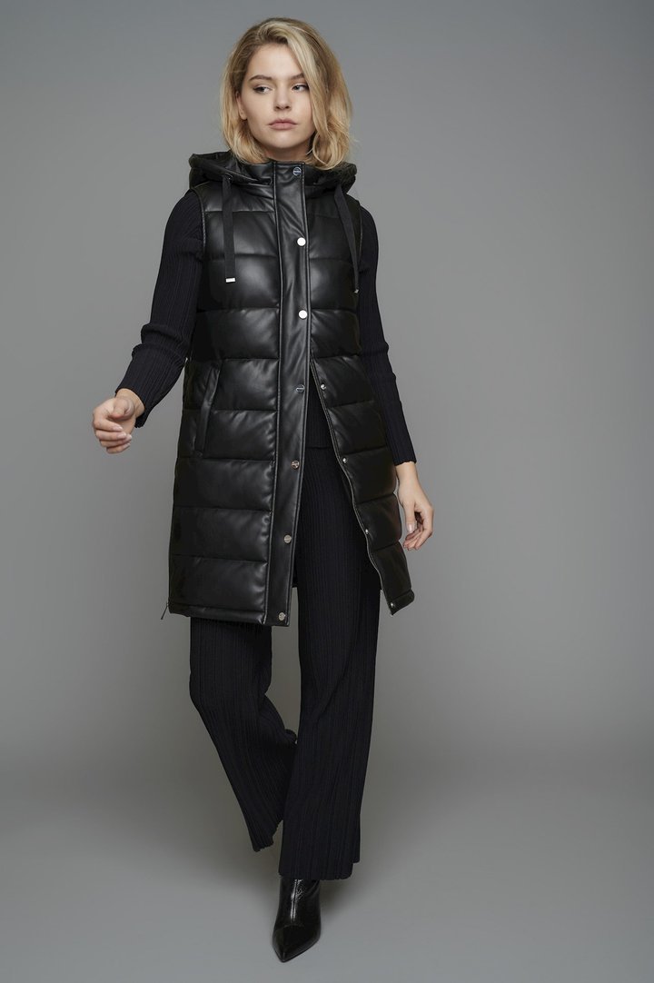 Tayla  Padded Faux leather long Gillet Black